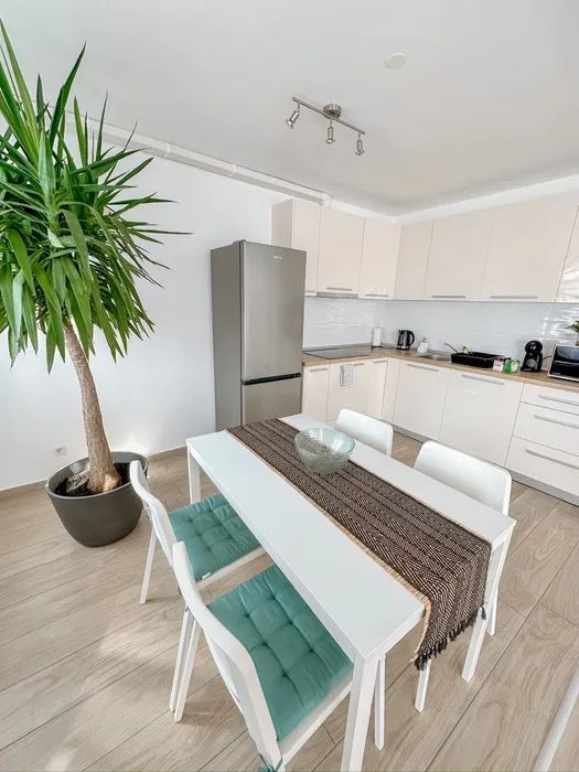 Apartament modern cu 2 camere | Dambul Rotund | 70 mp + Terasa | Parcare inclusa - Poză 7