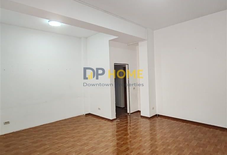 De inchiriat spatiu comercial I birouri Central - Poză 1