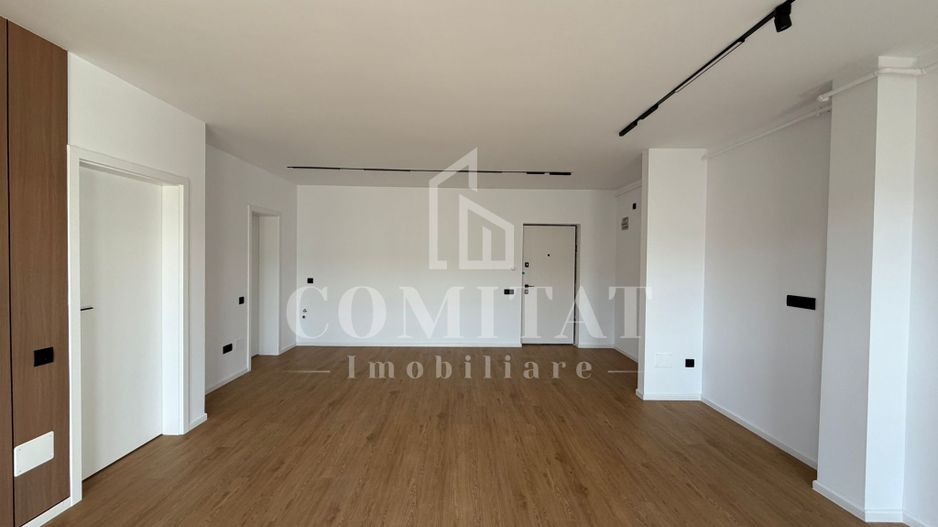 Apartament la etaj intermediar | Bloc exclusivist | Eroilor - Poză 2