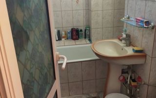 Primesc în chirie - Poză 5