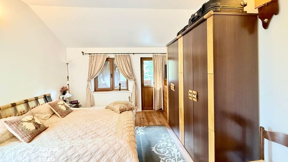 Vila de exceptie in Sinaia, mobilata, utilata, cu vedere superba - Poză 14