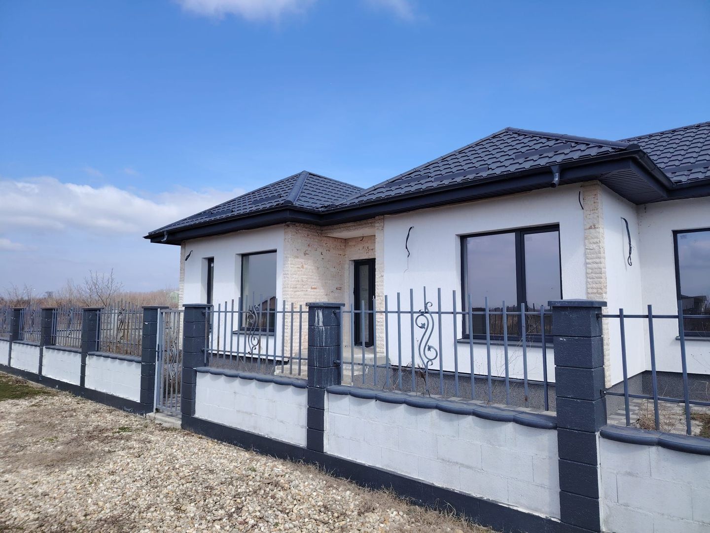 Casa Manastirea 4 camere - Poză 2