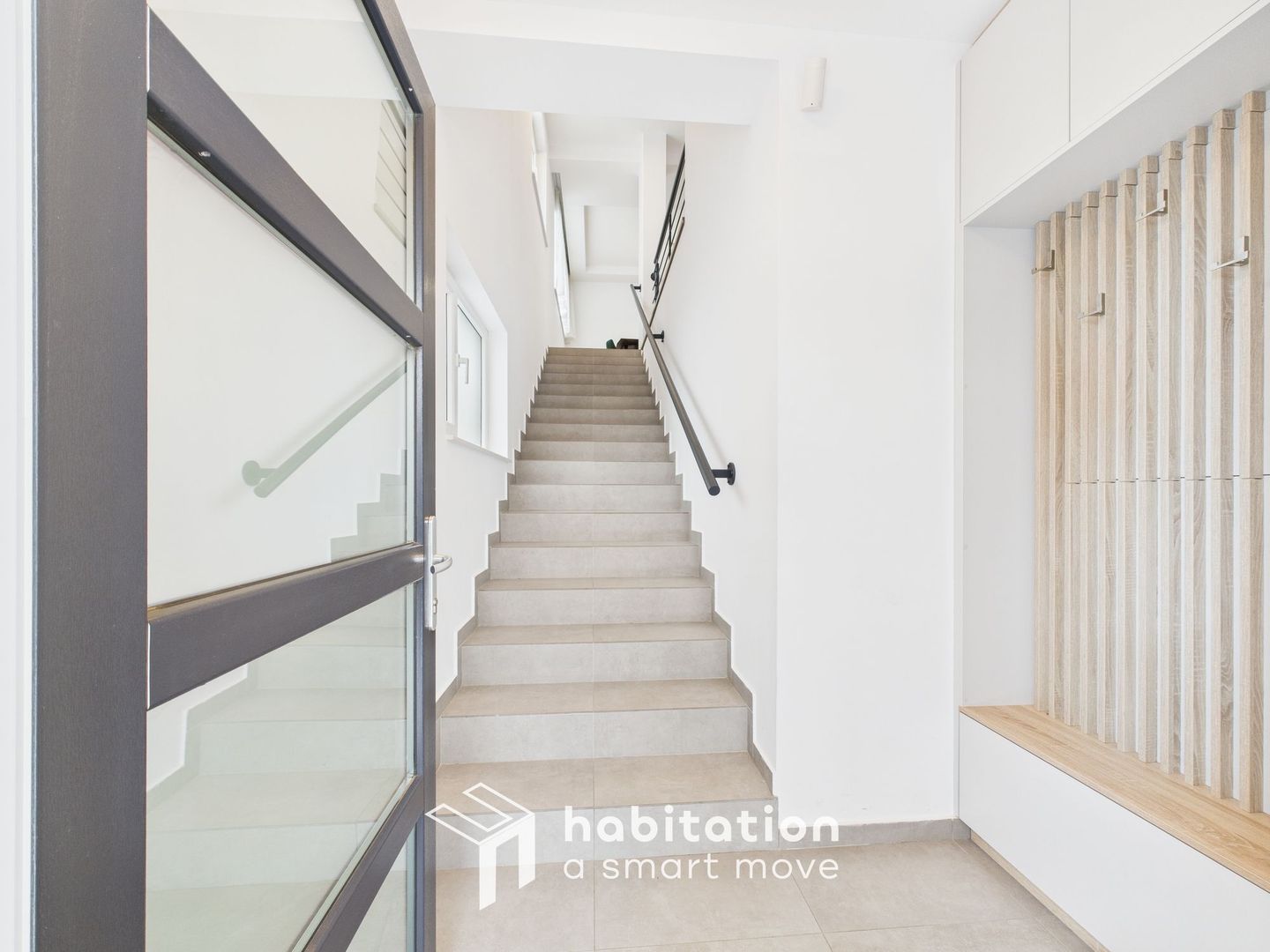 Apartament cu vibe de casă, terasă si curte, Dumbrăvița - Poză 30