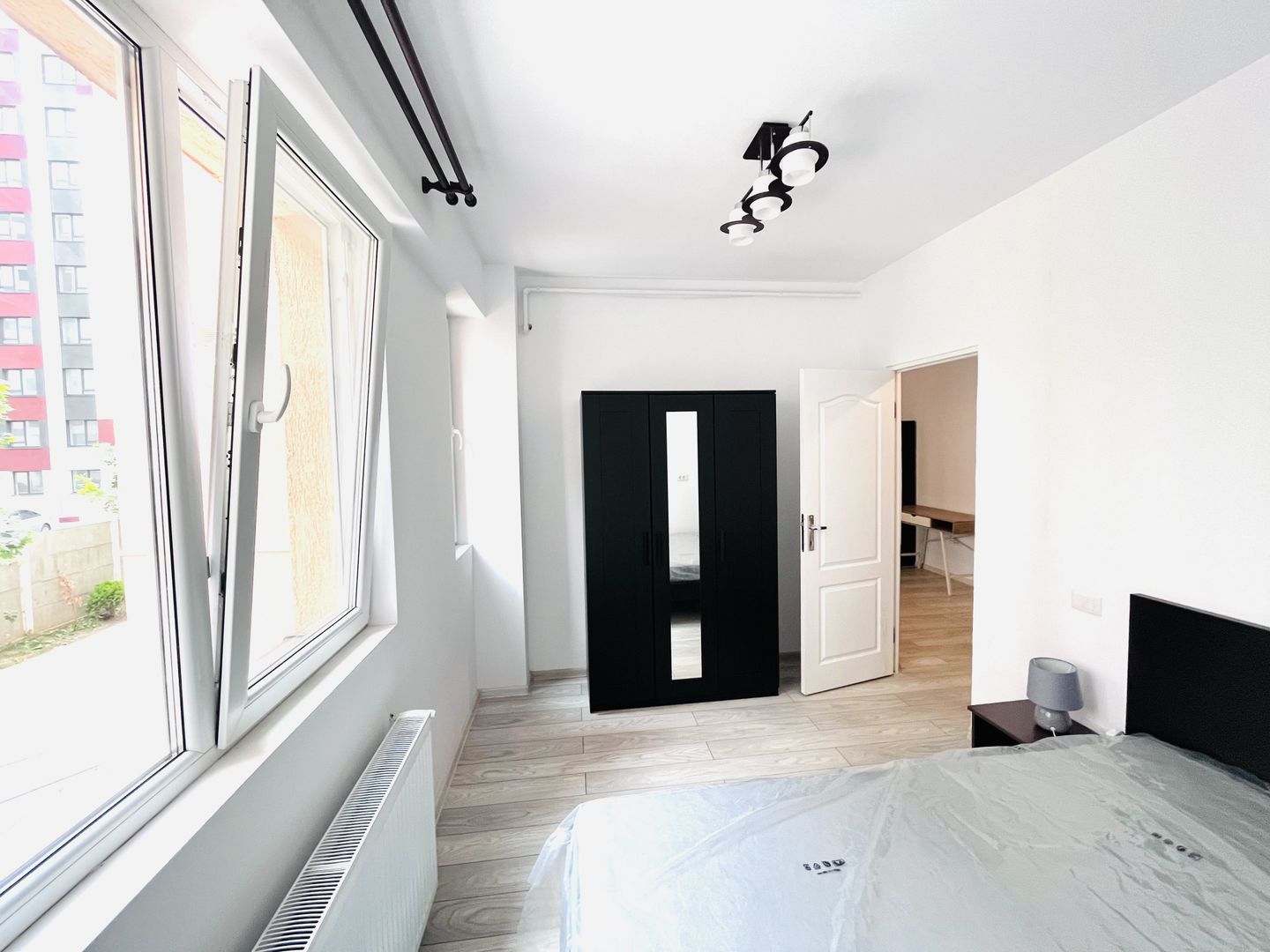 SUPER PRET! APARTAMENT 2 CAMERE | MOBILAT & UTILAT MILITARI RESIDENCE - Poză 6