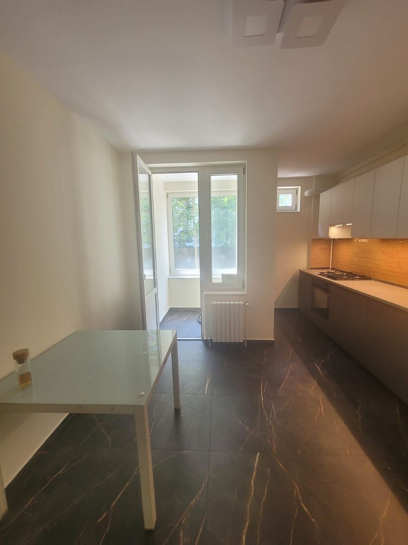 Închiriere apartament 3 camere Calea Plevnei, București - Poză 3