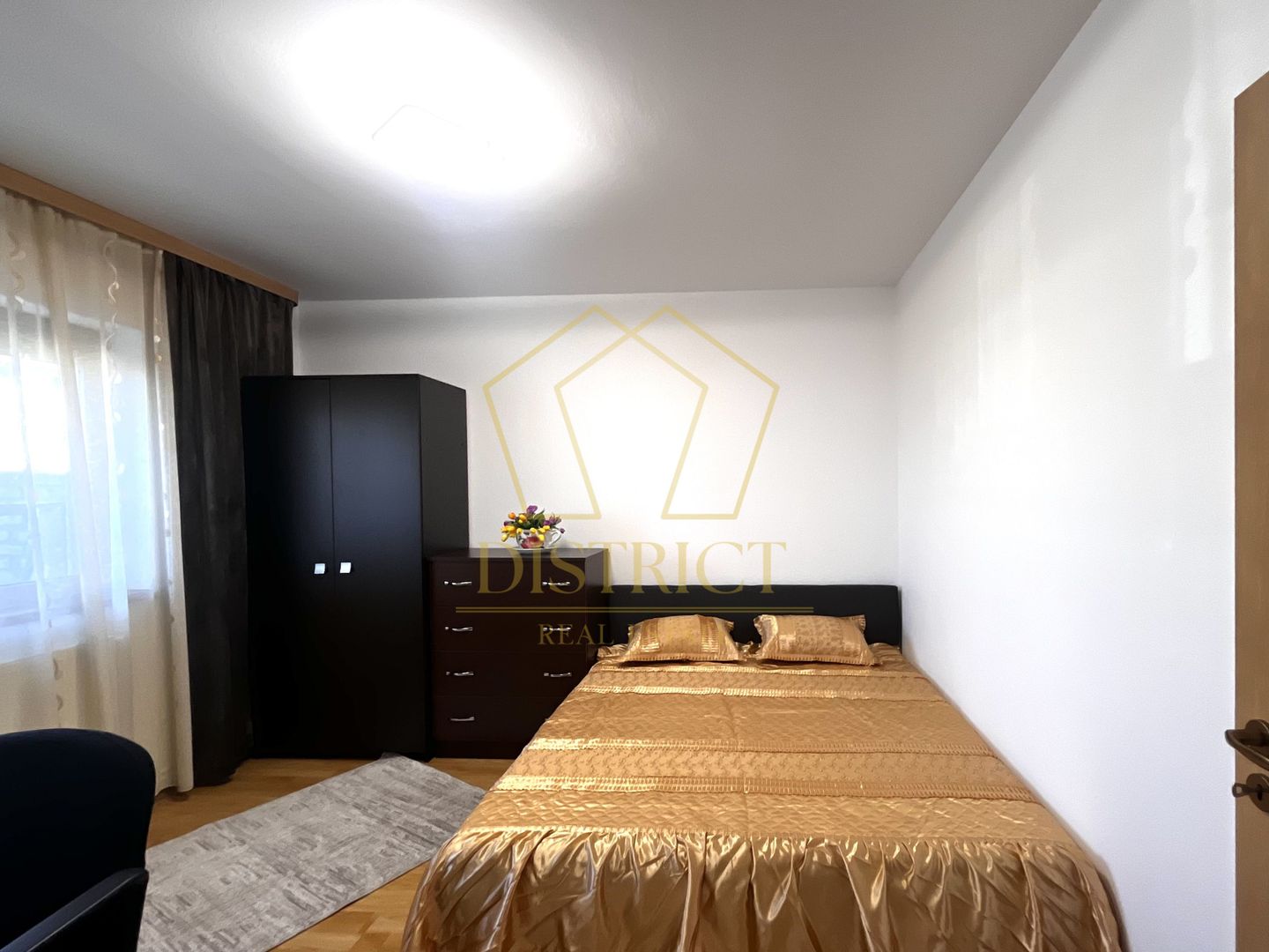 Casa individuala cu 3 camere si garaj I Giroc - Poză 4