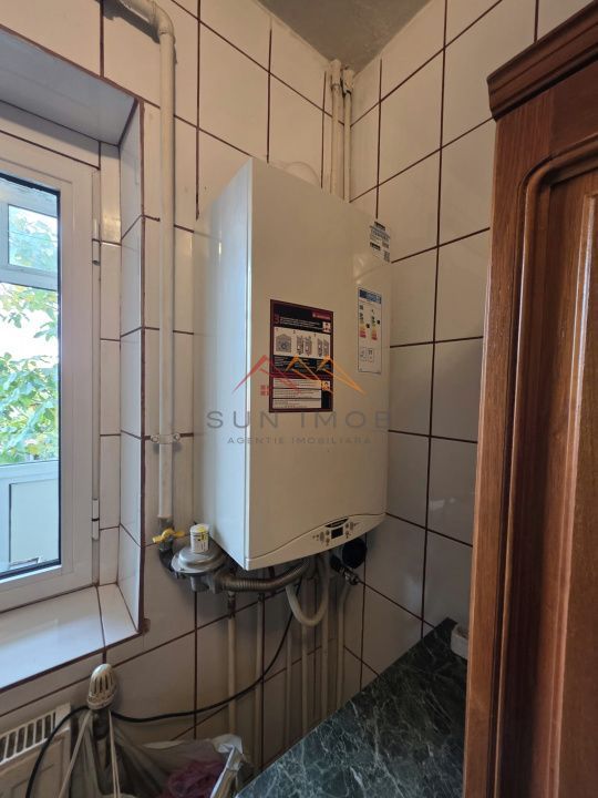 Apartament 2 camere, ultracentral, Campina, Prahova - Poză 8