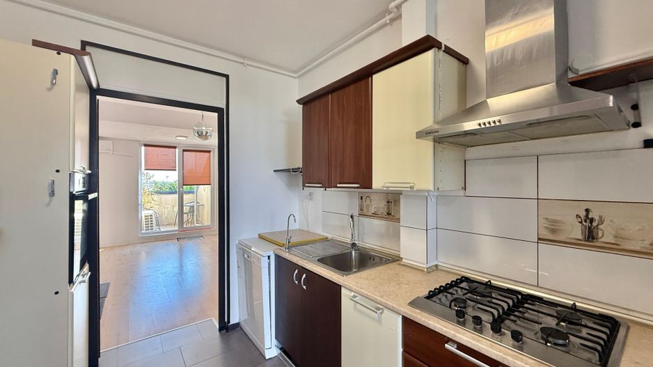 COSMOPOLIS - Apartament cu 2 camere si 2 terase, mobilat si utilat. - Poză 8