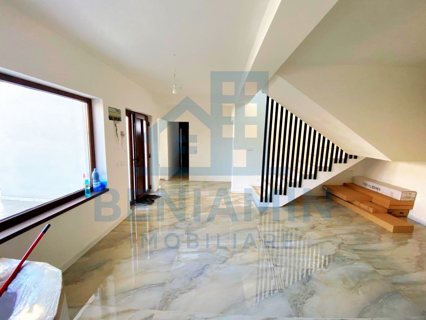 Casa noua stil mediteranian - P+1 - 4 dormitoare - 176mp - Damila - Poză 6