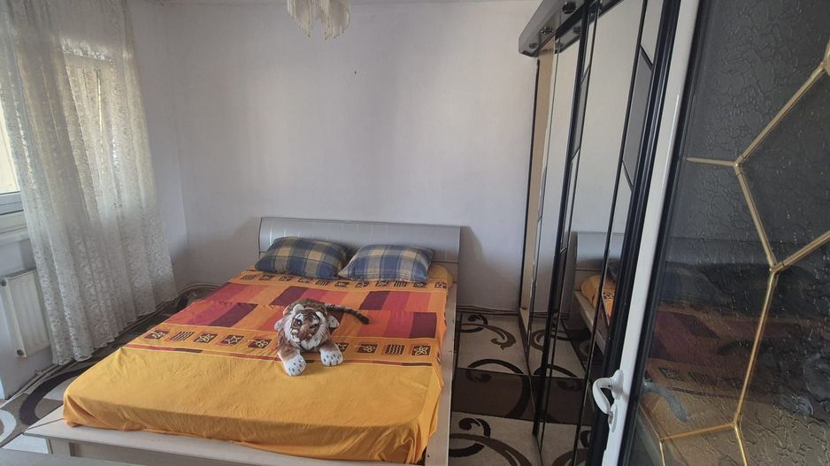 Apartament de inchiriat cu 2 camere, 55 mpu, mobilat, utilat, Sebes - Poză 1