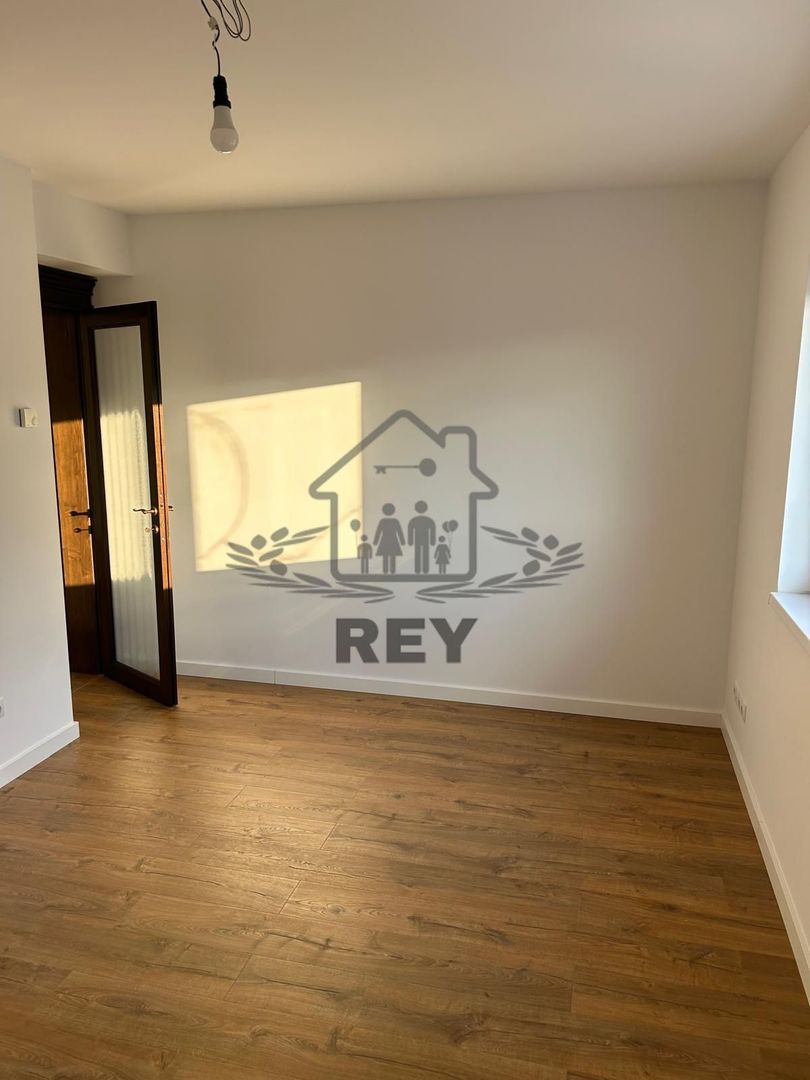 Apartament 3 camere de vânzare/balcon/parcare/ cartier Kogalniceanu - Poză 3
