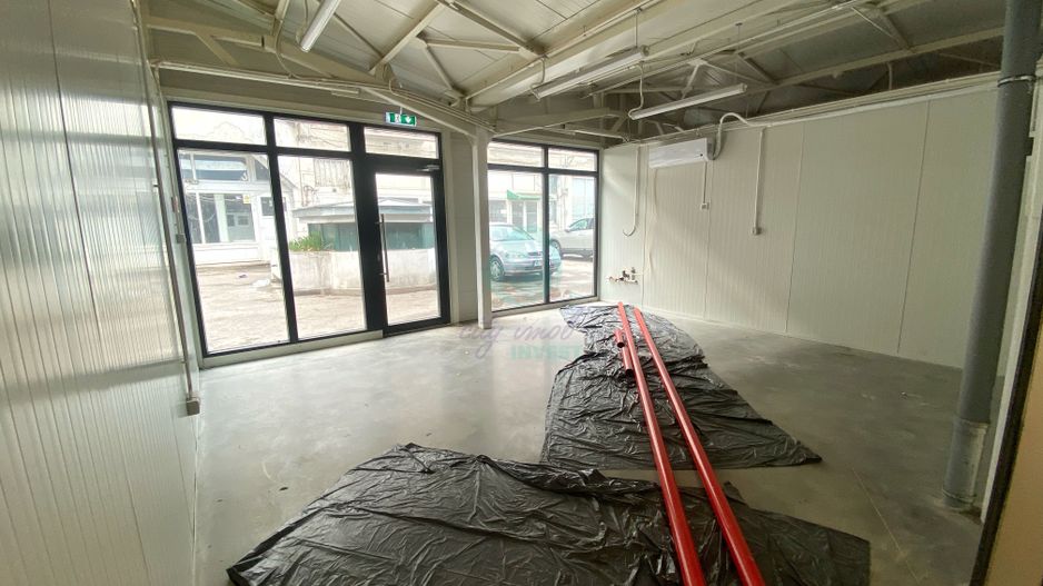 Spatii comerciale de inchiriat, Piata Delfinului - Poză 4