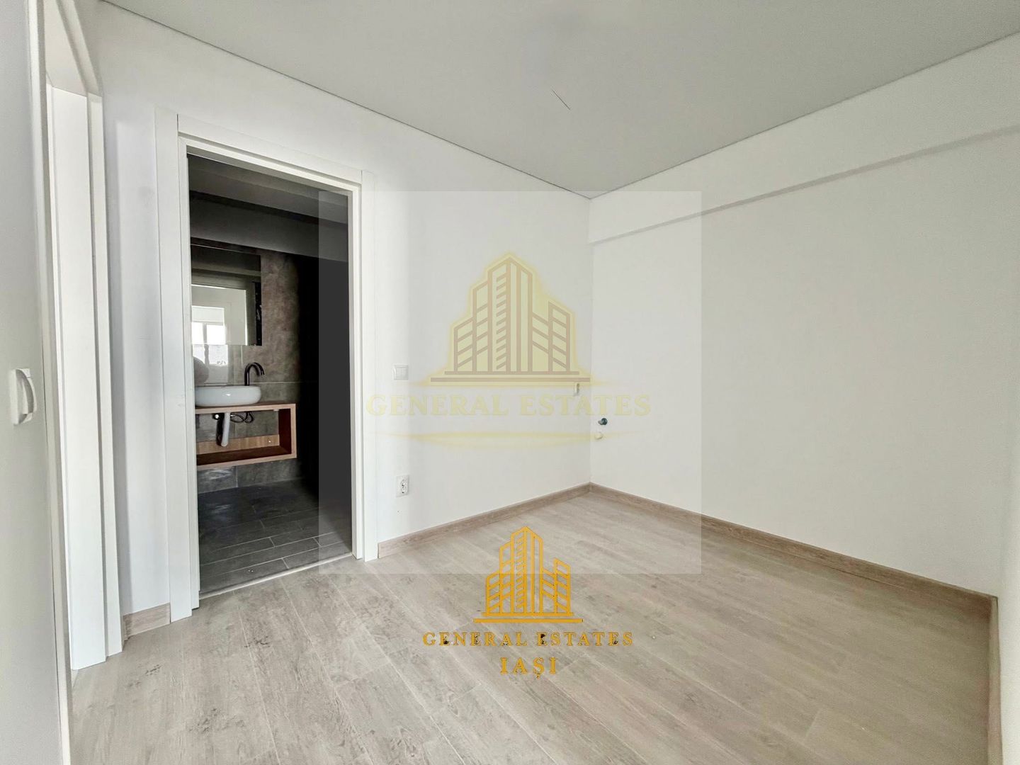 Vânzare apartament 2 camere | 55,6 mp | Copou Garden Residence - Poză 11