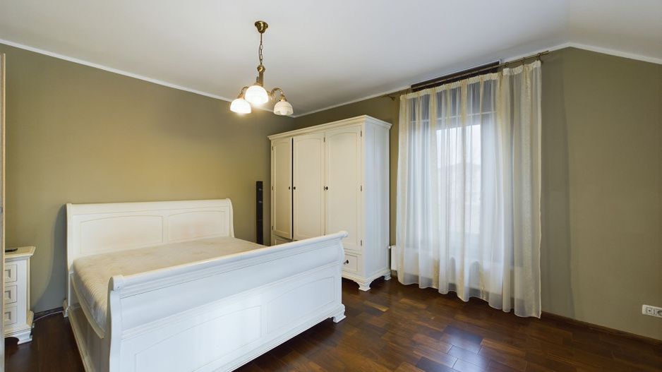 Casă modernă în Giroc, complet mobilată și utilată - Poză 16