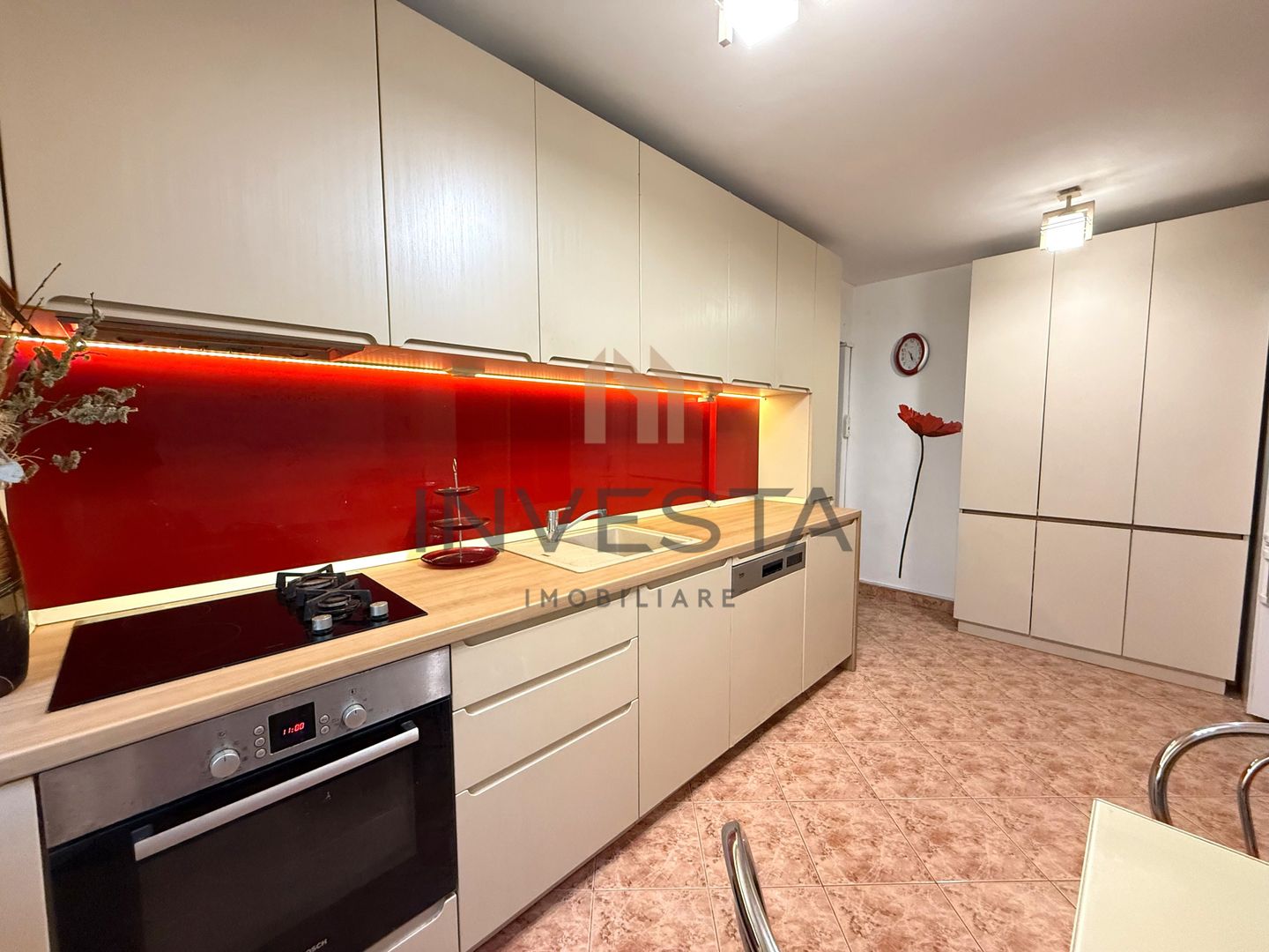 Apartament 3 camere cu balcon, etaj intermediar, cartier Gheorgheni! - Poză 2
