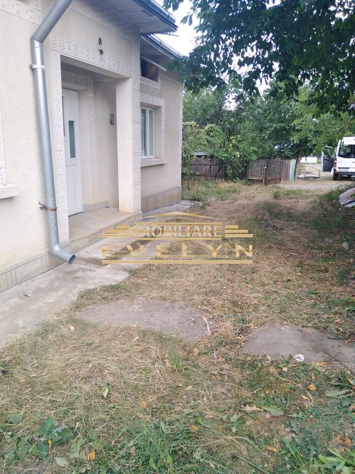 Casă de vânzare – 6 camere – Nicseni - Poză 3