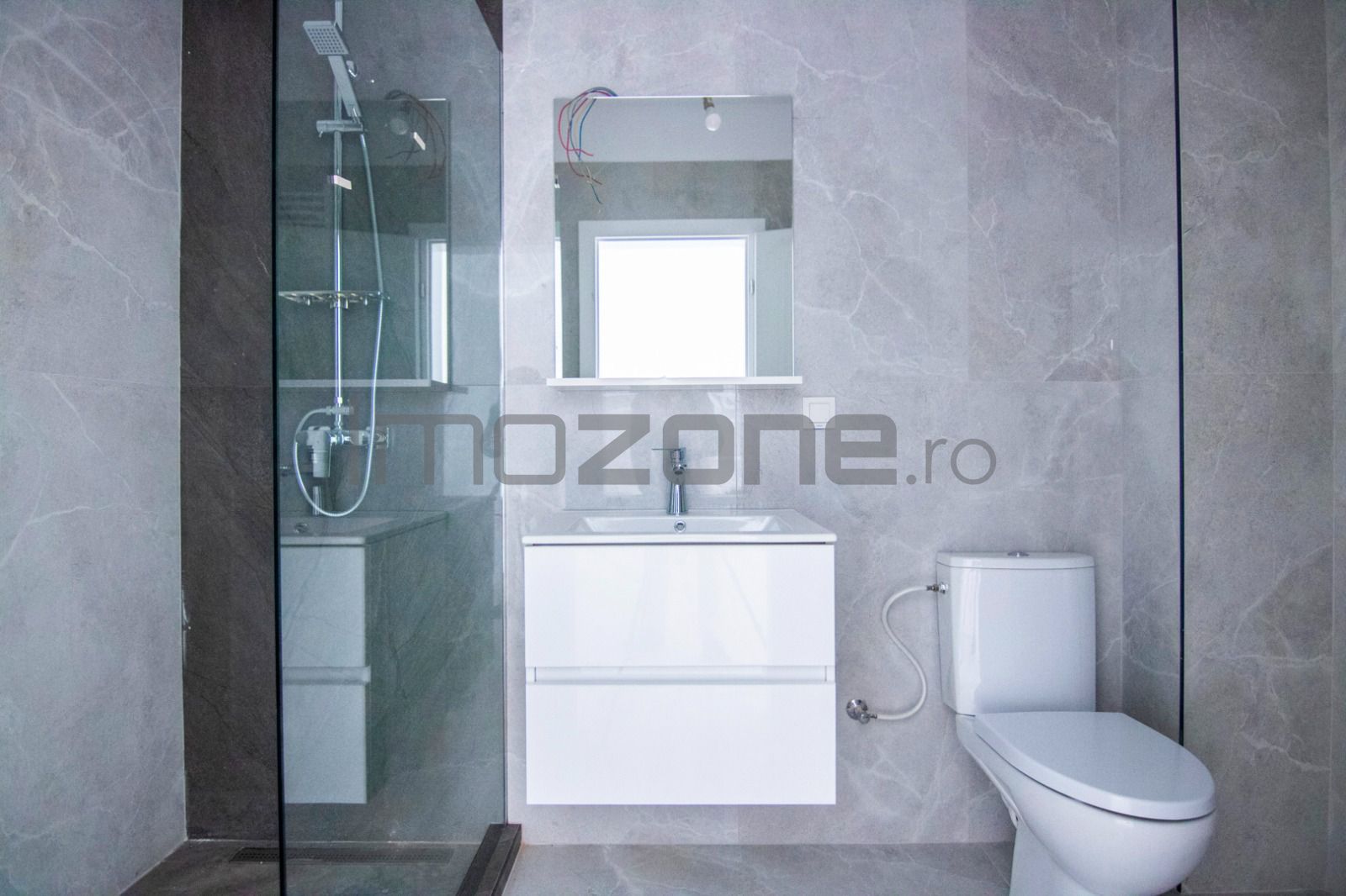 3 CAMERE, et. 1, 2 bai,  PLAZA ROMANIA, gata de mutare, bloc NOU CU LIFT, LIBER - Poză 1