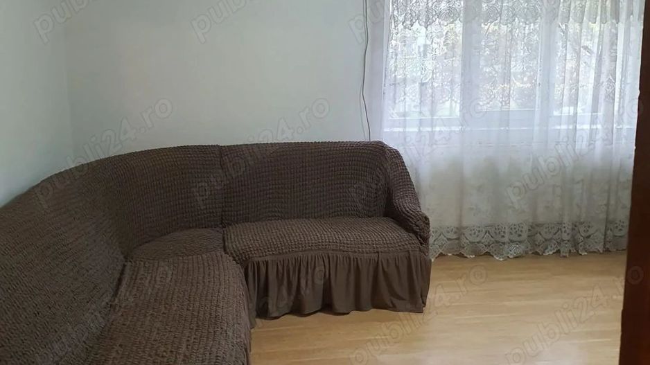 Apartament 3 camere, Str. Maior Bacila Vasile,  cu loc de parcare - Poză 1