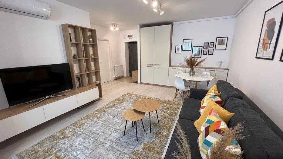 Apartament 2 camere cu centrală proprie și parcare - Poză 1