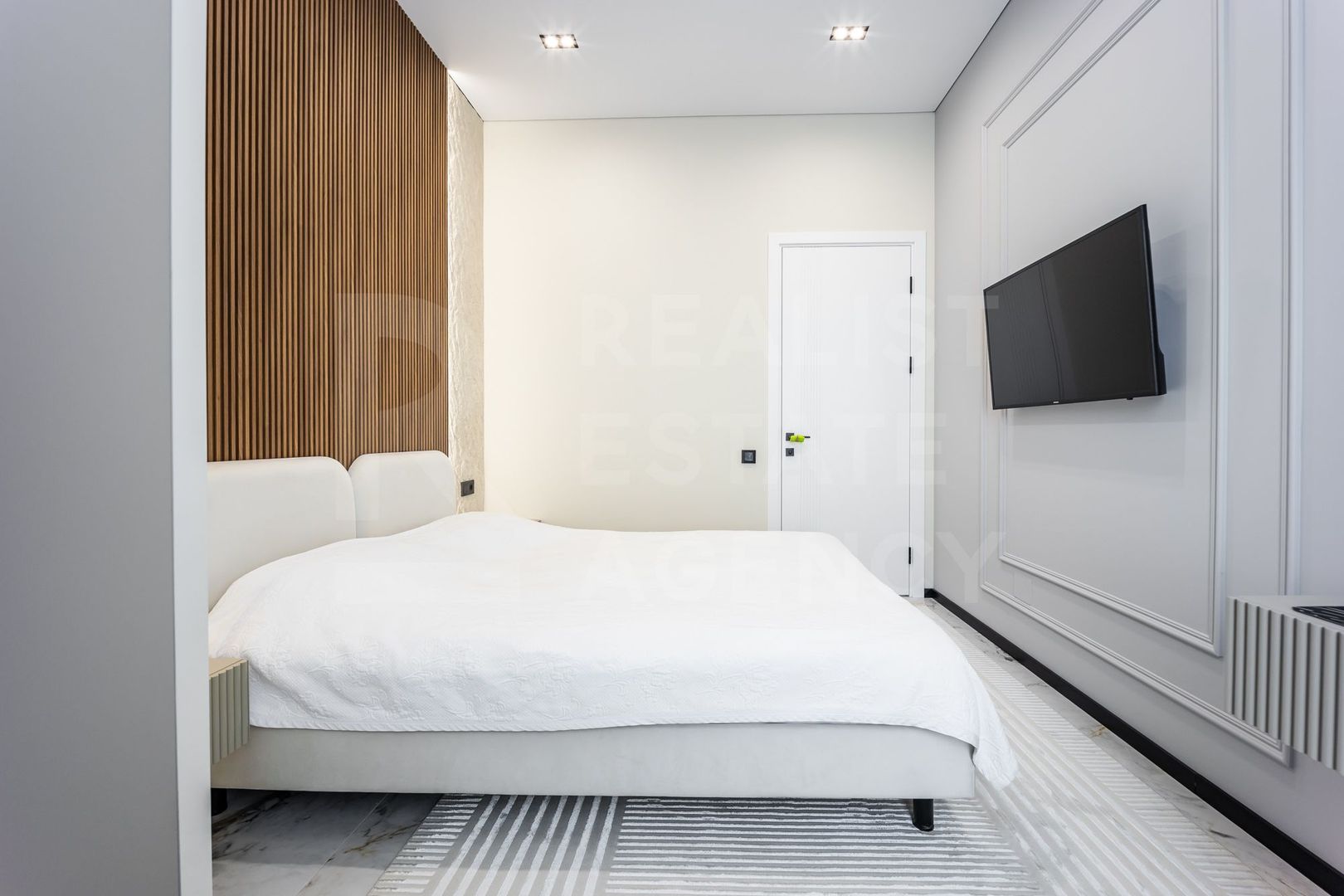Vânzare apartament, 2 camere 66 mp, Complex Oasis, Rîșcani - Poză 8