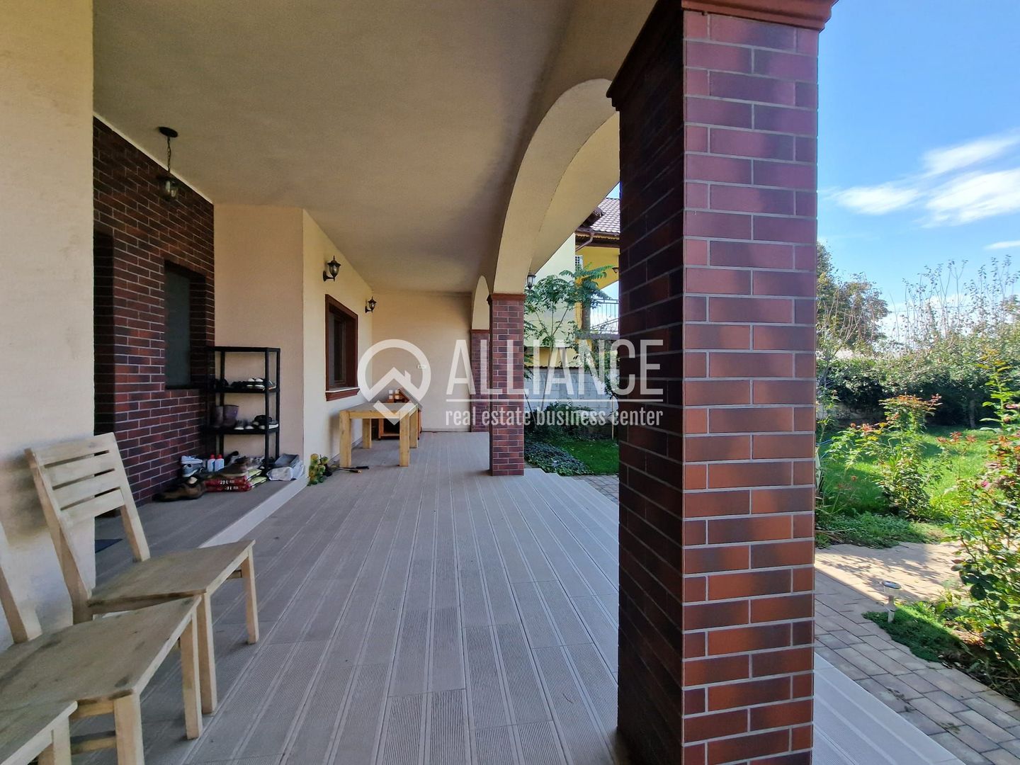 Oază de Rafinament și Confort: Vilă de Lux în Cumpăna ( cod 12 ) - Poză 2