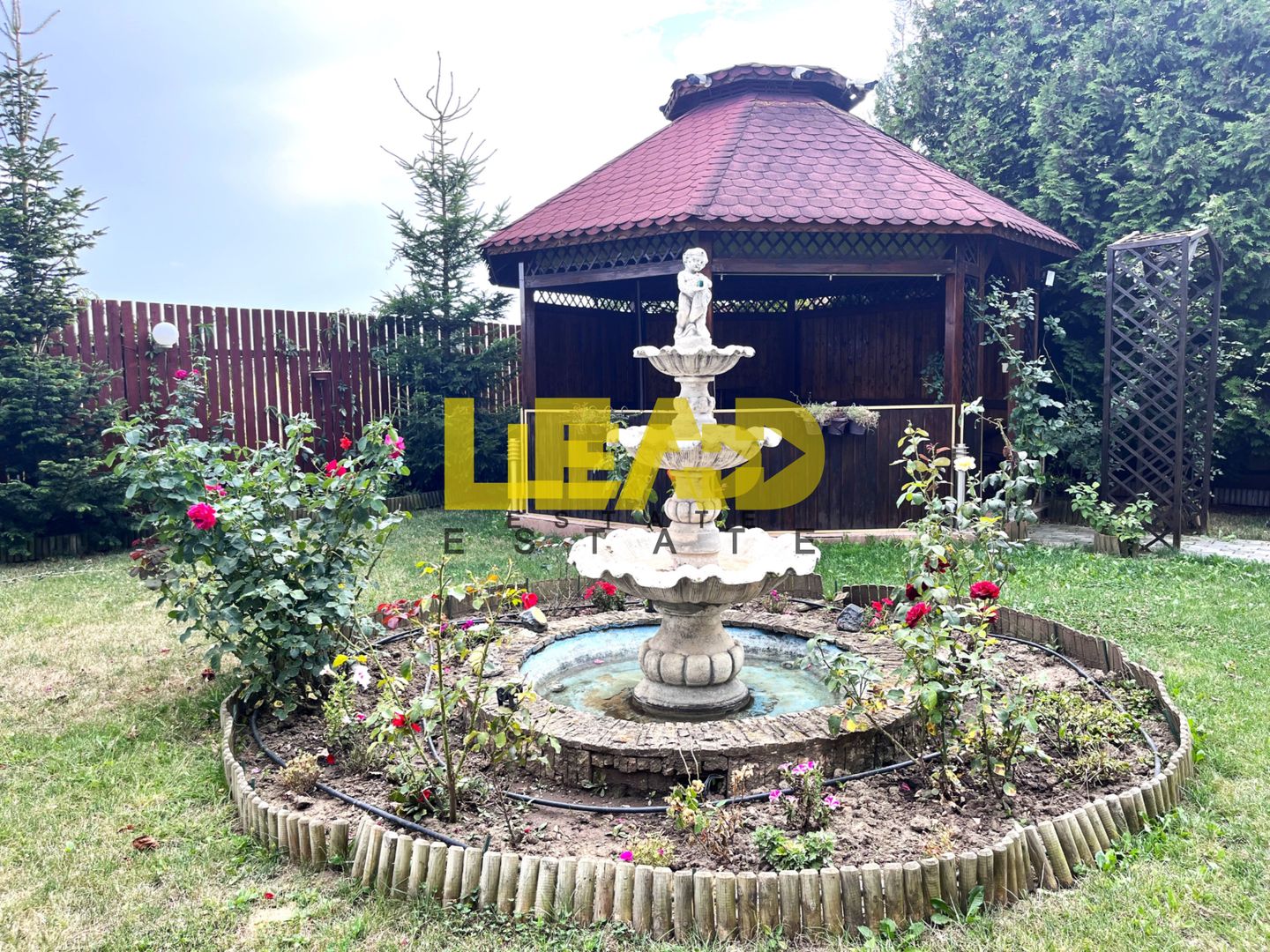 Oportunitate de achizitie vila deosebita, 250 mpu, curte 615 mp in Harman! - Poză 11