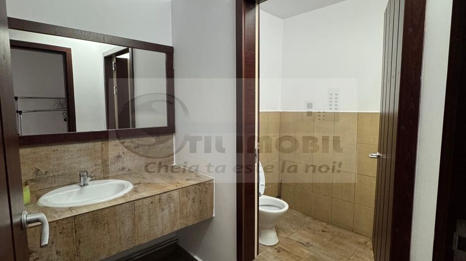 Spațiu 300mp + curte, la parter, vizibilitate excelenta - CUG - 3.000€ - Poză 14