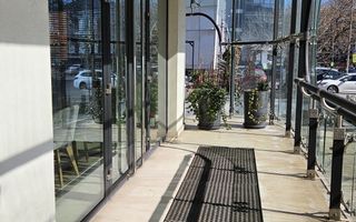 Spațiul deosebit pentru , showroom,  reprezentanță,  office - Poză 5