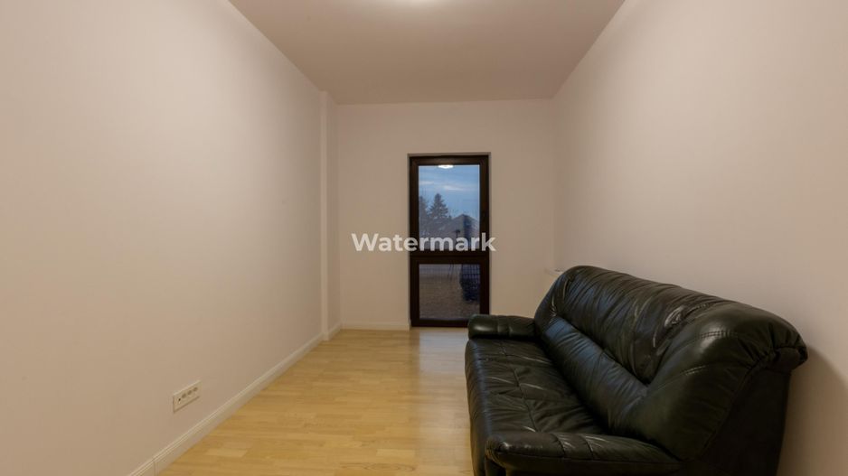 Apartament cu 4 camere de închiriat în zona Alexandru cel Bun - Poză 9