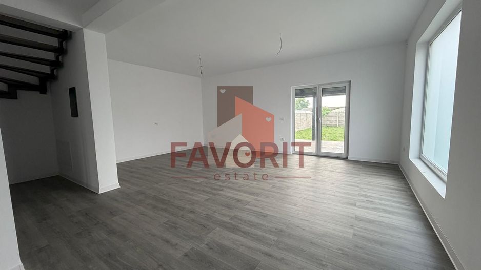 Duplex | 4 camere | Asfalt | Finisaje premium | Curte generoasa | - Poză 3