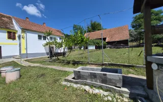 Casa individuala cu teren generos – 8.356 mp – Tichindeal, jud. Sibiu - Poză 19