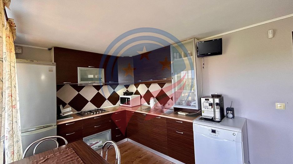 Vila cu 6camere de vanzare in Carcea/Dolj - Poză 21