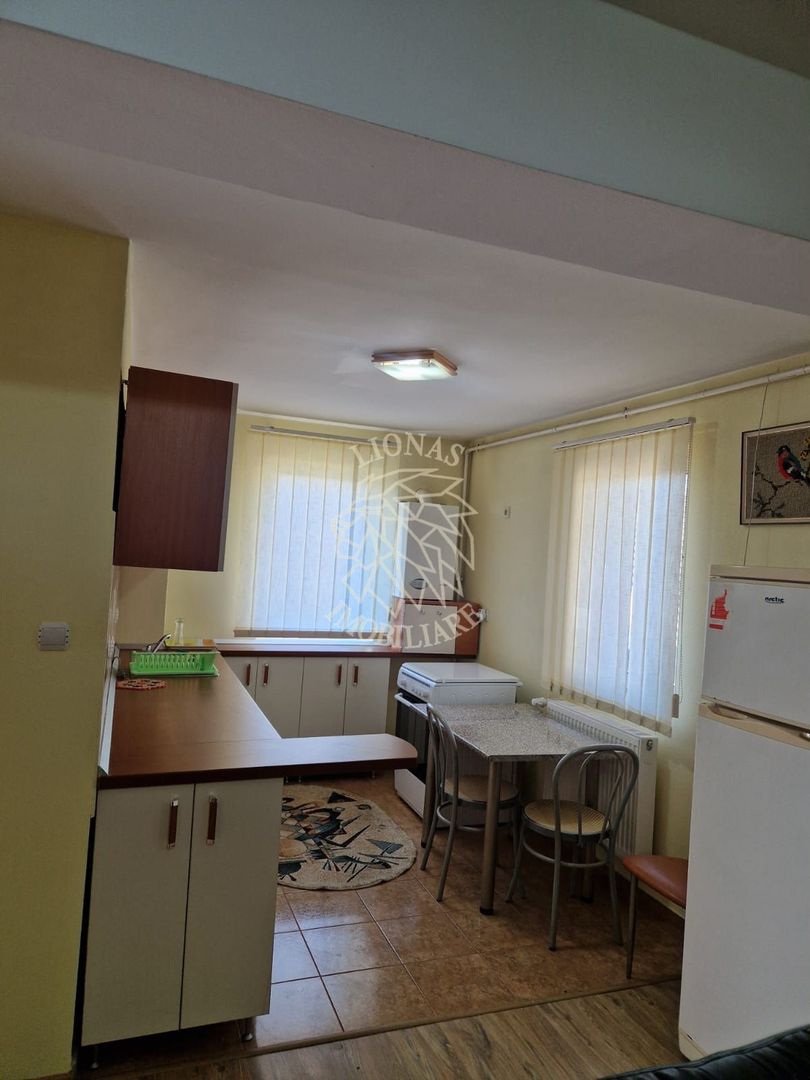 Apartament 3 camere 70 mp-2 balcoane-etaj 1-parcare-Unirea - Poză 4