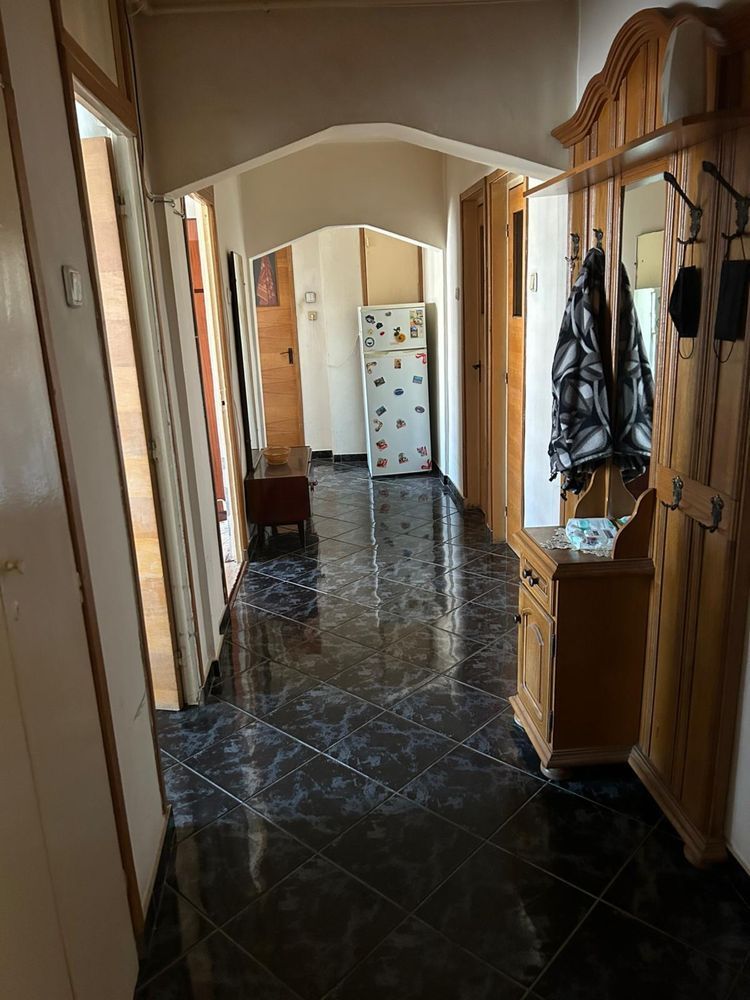 Vanzare 3 camere Titan-Nicolae Grigorescu , bloc 1984, 2 bai - Poză 3