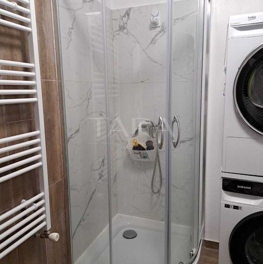 Apartament modern 3 camere, zona Vivo - Poză 3