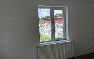 REDUCERE PRET - CASA RENOVABILA + 600 MP TEREN - BARIERA VALCII - Poză 10