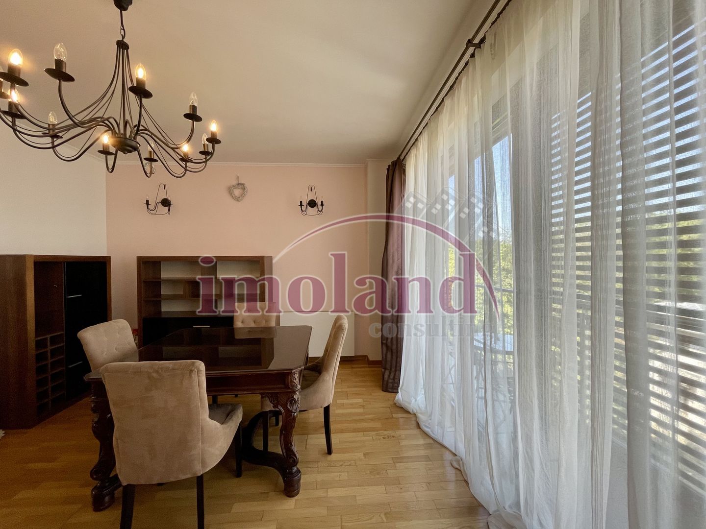 Inchiriere apartament 3 cam 100 mp, etaj 4/4, parcare subterana | Kiseleff - Poză 1