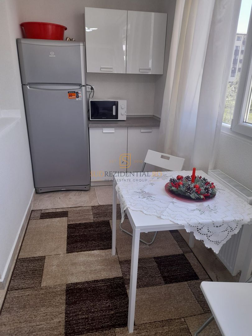 De inchiriat apartament 2 camere 47 mp - statia de metrou M2 Berceni - Poză 5