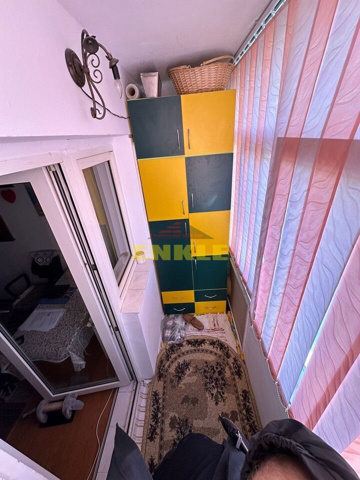 De vânzare apartament cu 2 camere, etaj 2 , zona Stadion - Poză 8