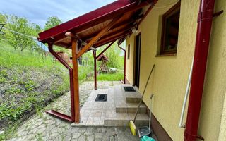 Oază de liniște și confort la poalele pădurii – Casa ta de vis! - Poză 5