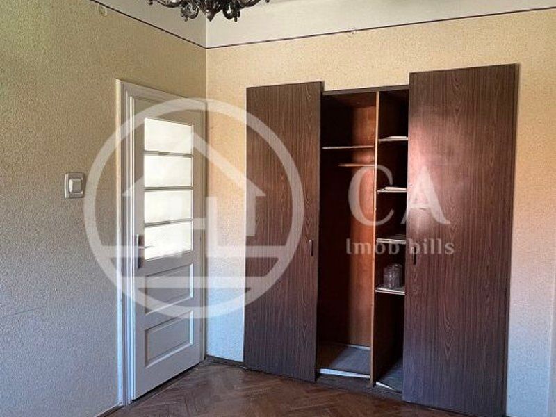Apartament cu 3 camere de vanzare zona Muzeul Tarii Crisurilor Oradea - Poză 6