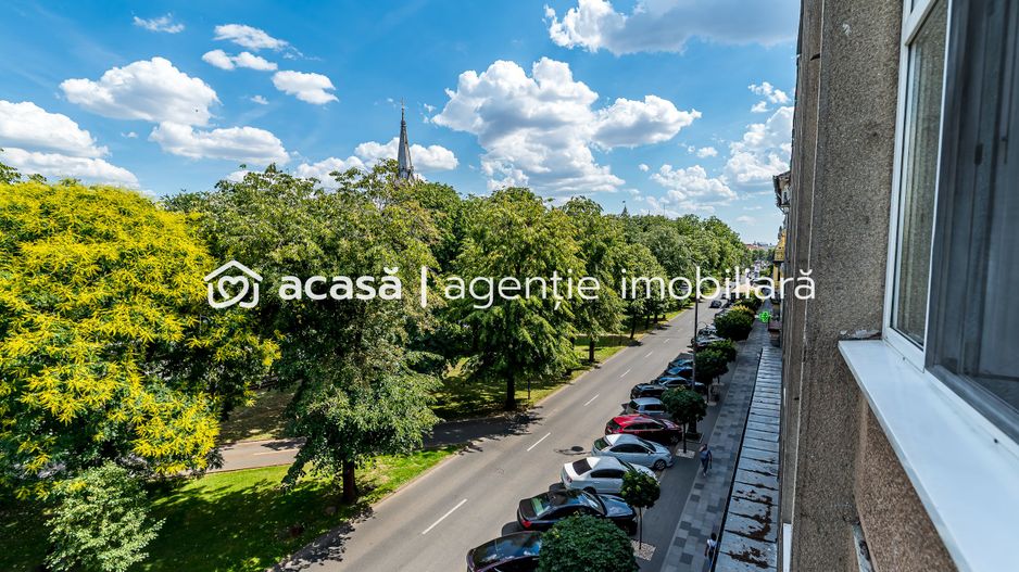 Apartament 2 camere Ultracentral, bvd Revolutiei, Arad - COMISION 0 - Poză 1