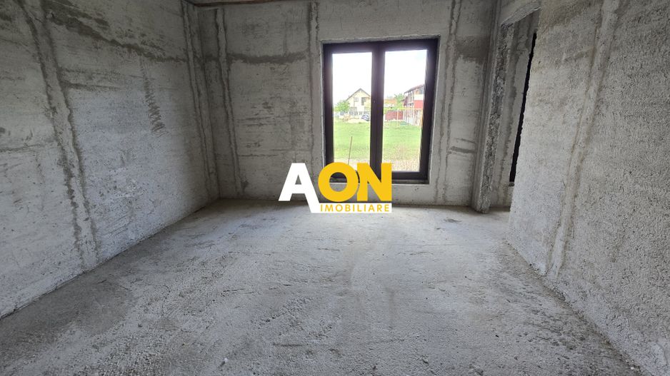 Casa Individuala 4 Camere, 2 Bai, 500mp Teren - Poză 2