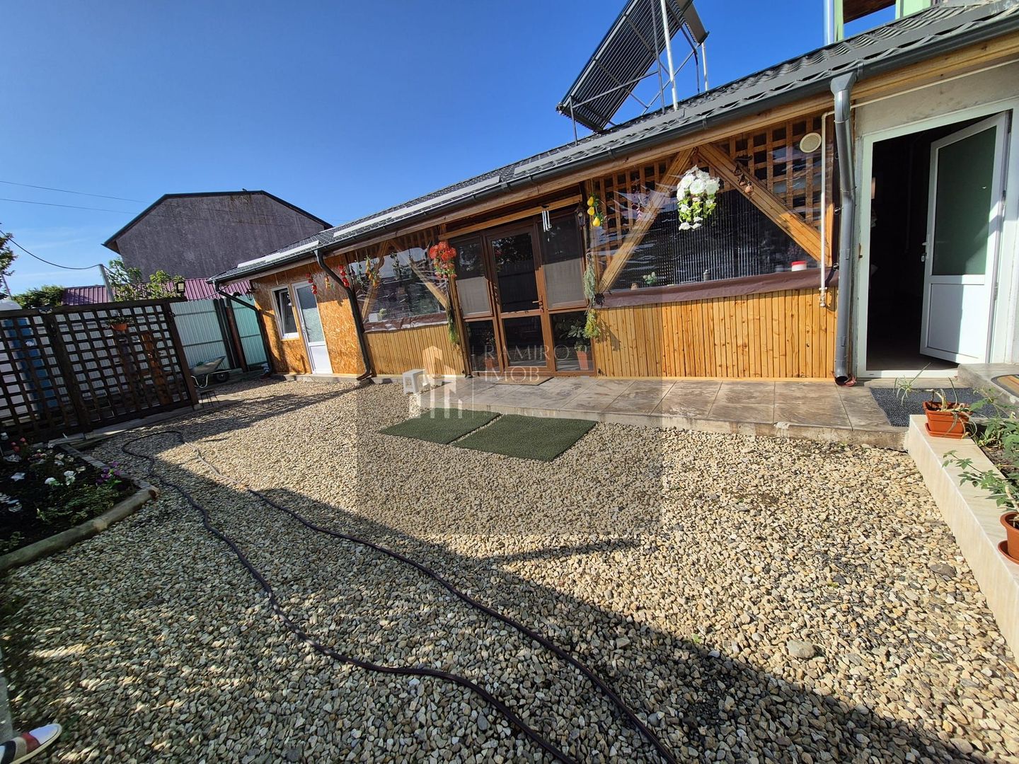 Casa + Magazin (P+1) Fundulea DN3 - Poză 22