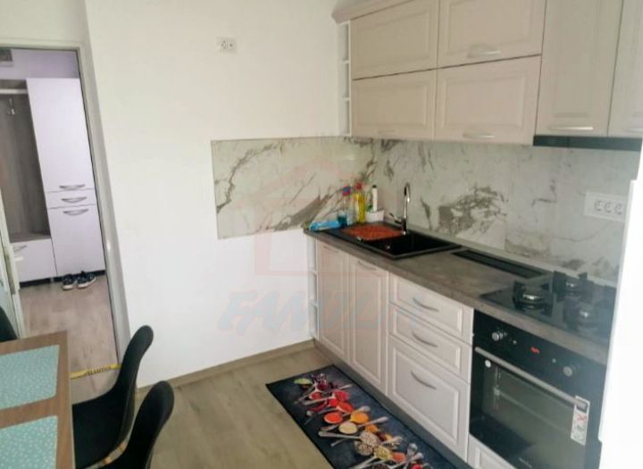 Inchiriere apartament 2 camere in IC.Frimu, 58 mp, 480EURO/Luna - Poză 4