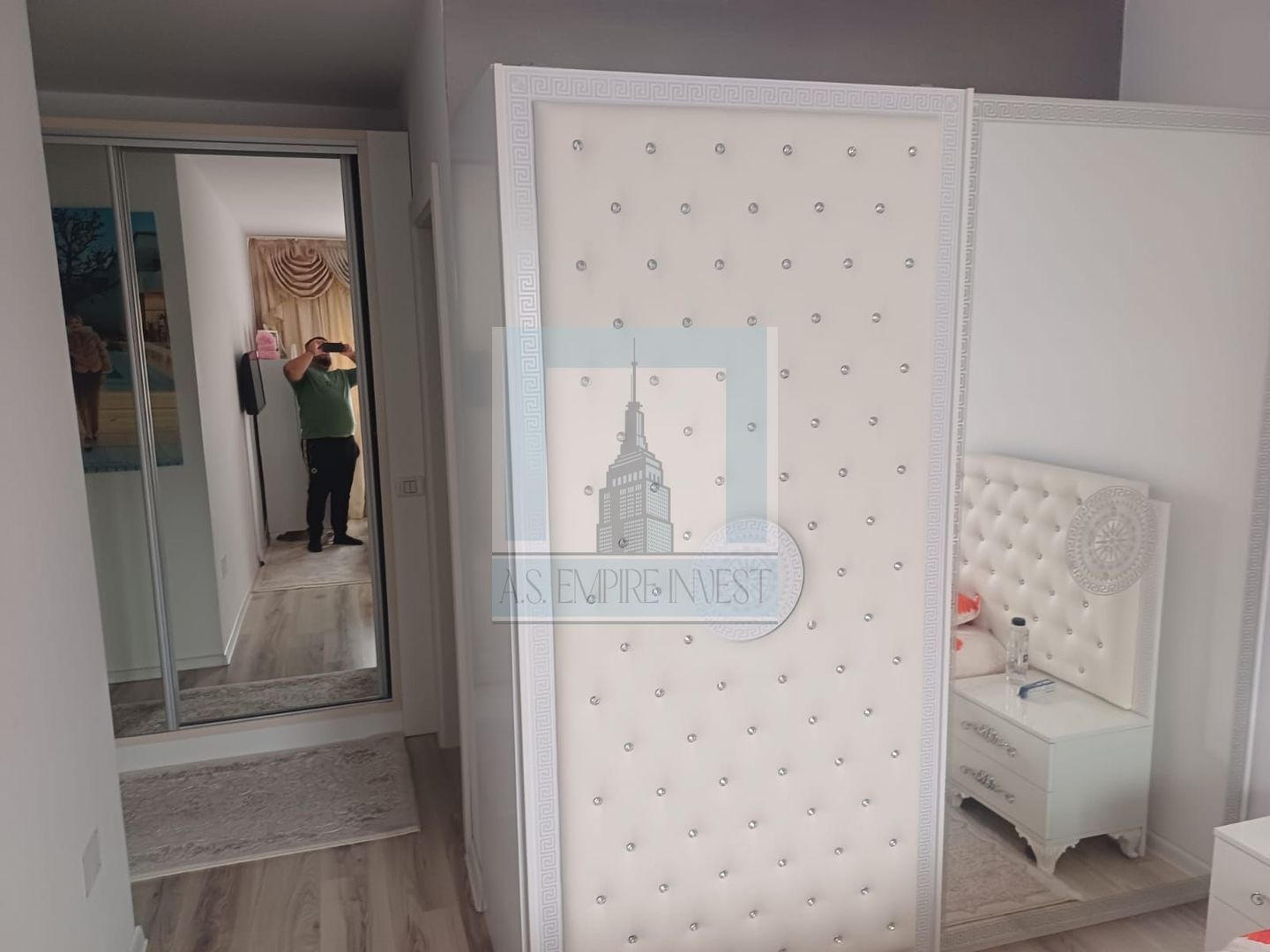 Vand Apartament complet mobilat in noua krontowers noua brasov - Poză 6