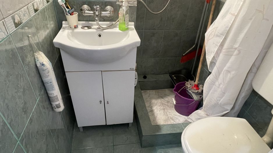 Garsoniera practica,ideala pentru investitie sau locuit - Poză 9