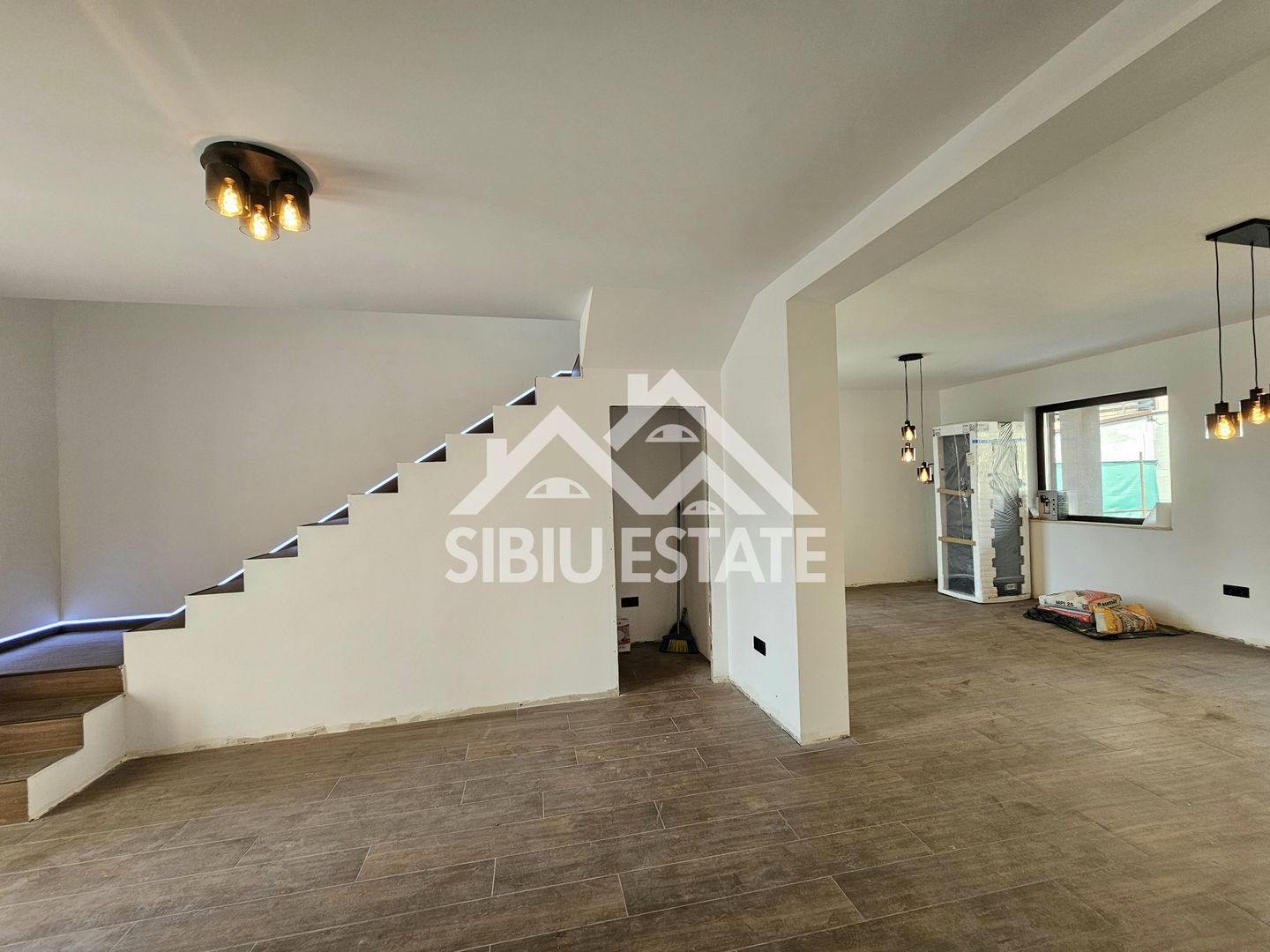 Casa noua 4 dormitoare Sibiu Sura Mica - Poză 22