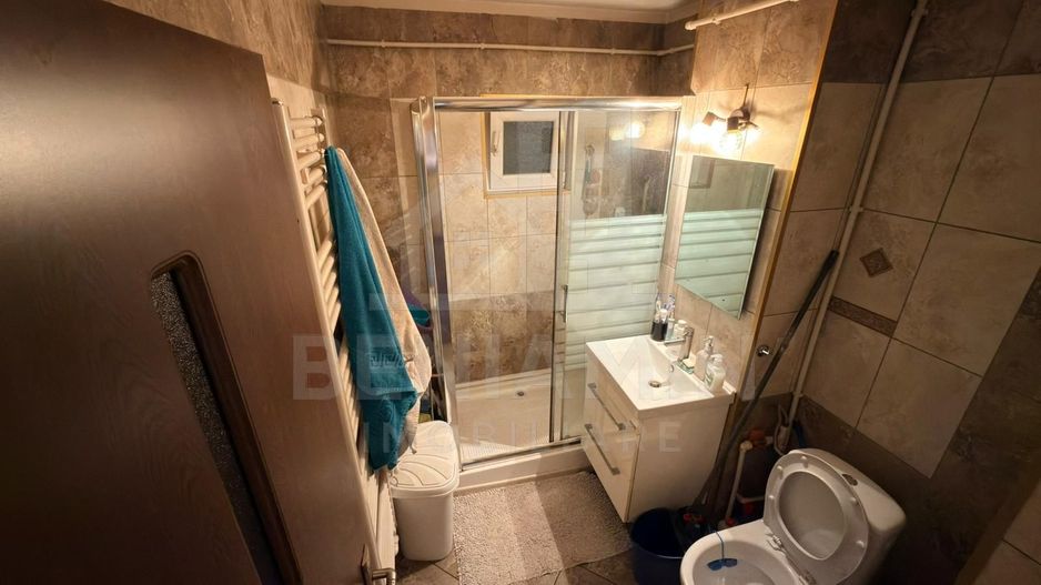 2 decomandate - parter - renovat - centrala termica - 1980 - Brazda - Poză 8