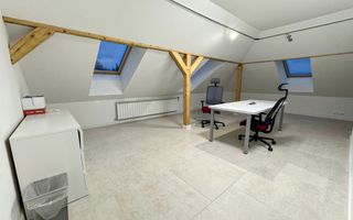 Vila impresionanta cu 12 incaperi in Andrei Muresanu - Poză 12